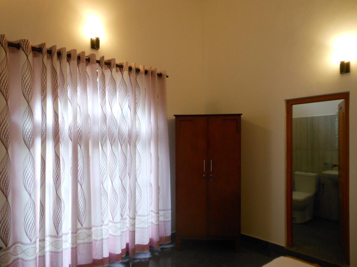 Lavender Hills Home Stay Канди Екстериор снимка